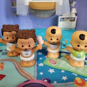 Fisher Price Little People Baby Bundle, Twins, (4) NEW